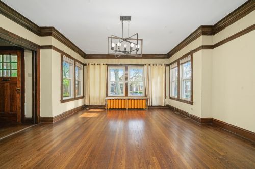 5034 Wolfram St, Chicago IL 60618-7411 exterior