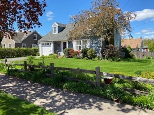 156 Ashbrook St, Springfield, MA 01118-1203