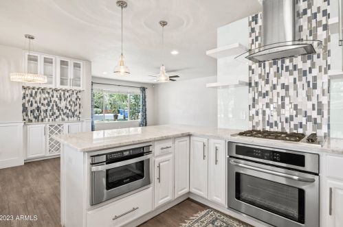 7035 15th St, Phoenix AZ  85020-5414 exterior