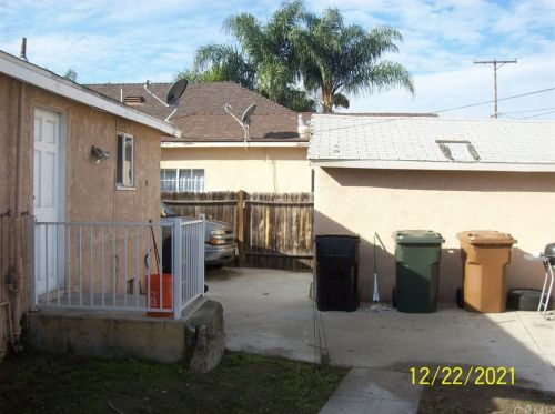 2705 Olive Ave, Fullerton CA 92833-3542 exterior