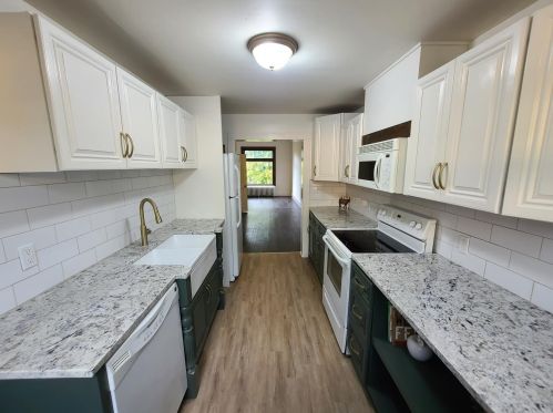 1310 Edgerton St, Saint Paul MN  55130-3558 exterior