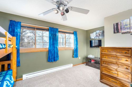 5939 Rose Rd, Duluth MN 55811-1219 exterior