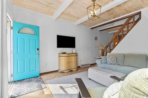 4002 Howley St, Pittsburgh PA  15224-1418 exterior