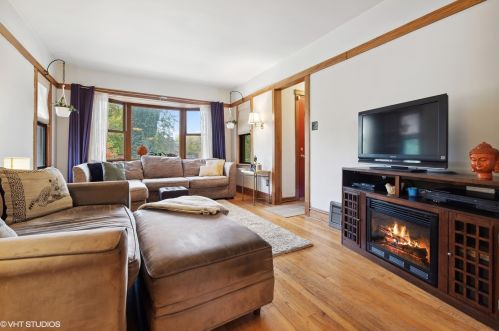 3518 Kilbourn Ave, Chicago IL 60641-3820 exterior