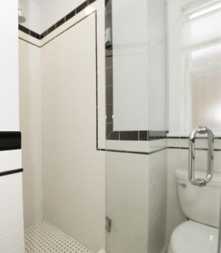 1318 Thorndale Ave, Chicago IL 60631-2287 exterior