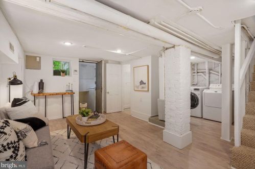 1847 47 Pl, Washington DC 20007-1910 exterior