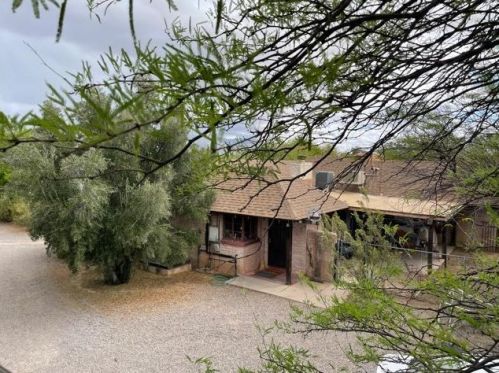 7830 Adams St, Tucson, AZ 85715-5005