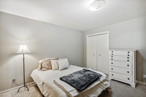 1551 Leffingwell Ave, Grand Rapids MI 49525-4530 exterior