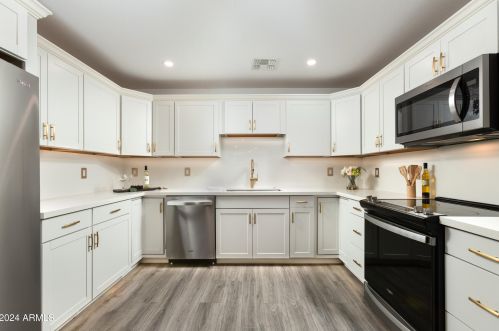 444 Delaware St, Chandler AZ 85225-4613 exterior