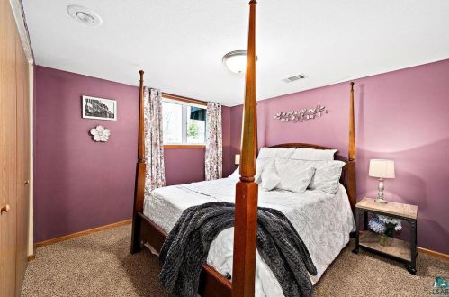 608 Glenwood St, Duluth MN 55804-1625 exterior