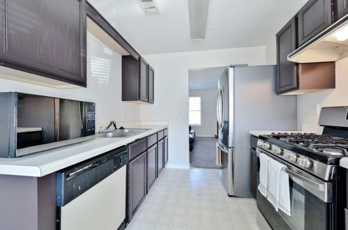 6610 Coventry Pt, Austell GA 30168-5084 exterior