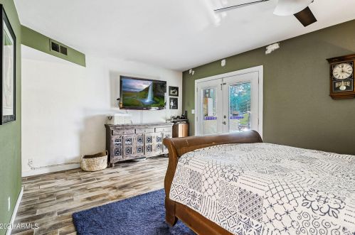 3640 60th St, Phoenix AZ 85018-6708 exterior