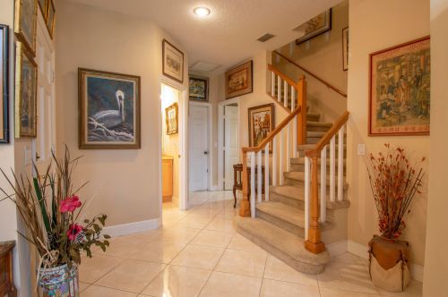 425 Fairway Lndg, Fort Pierce FL 34986-2166 exterior