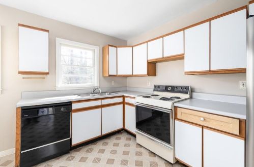 1331 Briarwood Dr, Atlanta GA 30306-2509 exterior