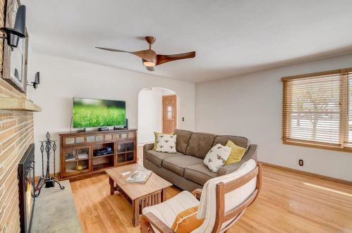 4510 Odana Rd, Madison WI  53711-1445 exterior