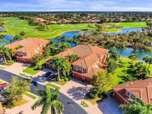 6426 Legacy Cir, Naples, FL 34113-7959