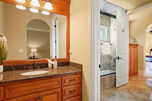 6069 Aldea Dr, Folsom CA 95762-7717 exterior