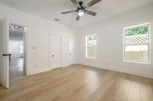 1220 Clifton St, Tampa FL  33604-6810 exterior