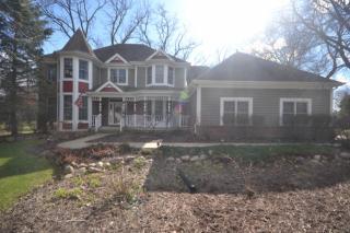 6003 Whiteoak Dr, Volo, IL 60050-1726