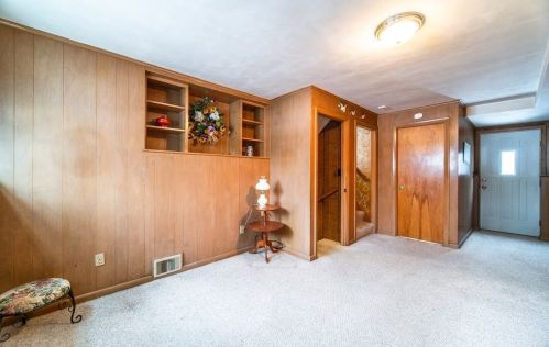 295 Draper St, Springfield MA 01108-2908 exterior