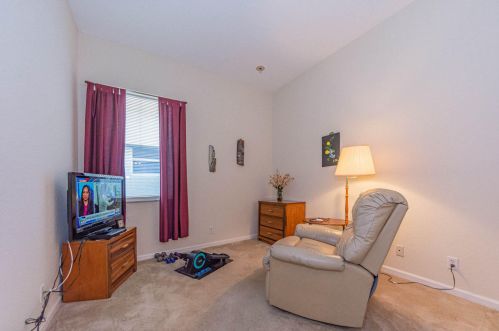 5629 Spanish Riv Rd, Fort Pierce FL 34951-2896 exterior