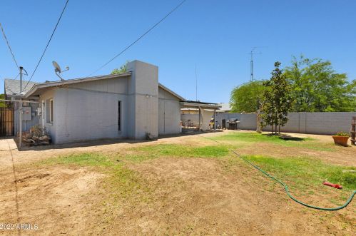 6036 36 Dr, Phoenix AZ 85053-2831 exterior