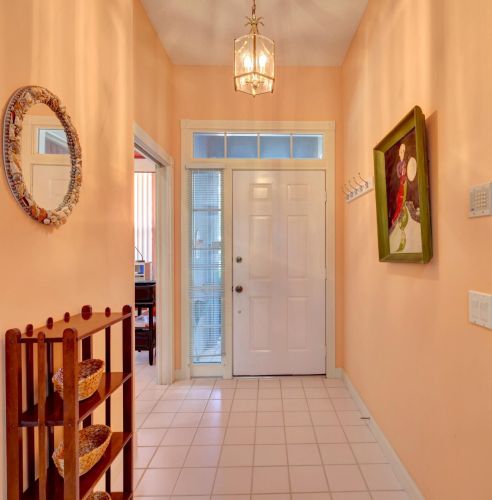 1553 Amherst Dr, Fort Pierce FL 34986-2413 exterior