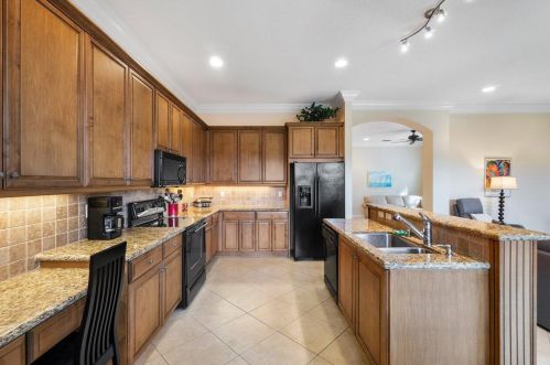 10591 Conway Trl, Boynton Beach FL 33437-3979 exterior