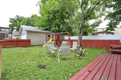 21 May St, Paterson NJ 07506-2637 exterior