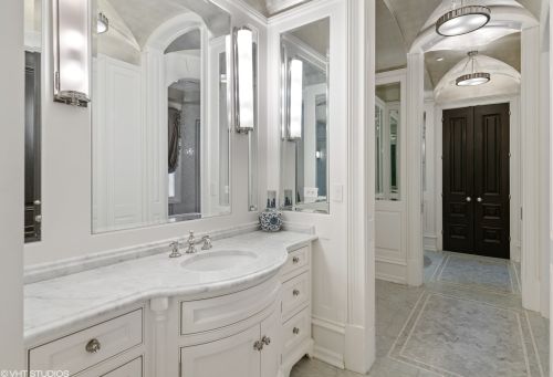 1845 Orch St, Chicago IL 60614-5106 exterior