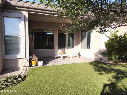 35826 33rd Ln, Phoenix AZ  85086-4201 exterior