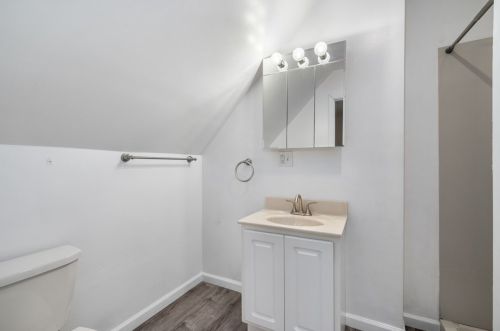 322 Amber St, Pittsburgh PA 15206-3607 exterior