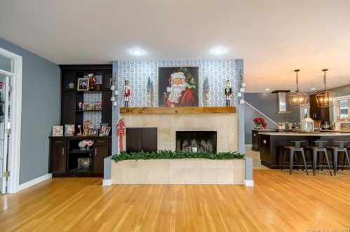 3 Grn Holw Rd, Killingly CT 06239-3546 exterior