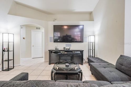 5110 17th Ave, Tampa FL 33619-2416 exterior