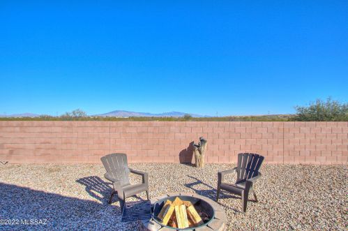 7017 Cottontail Run Ave, Tucson AZ 85756-3064 exterior