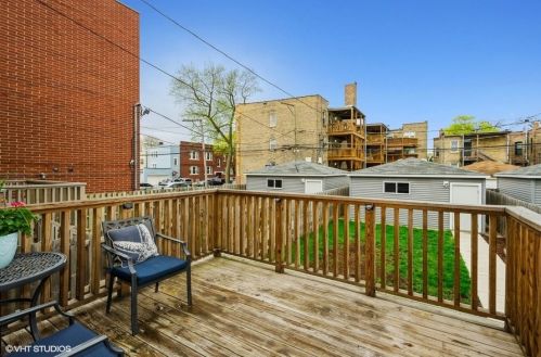 1906 Springfield Ave, Chicago IL 60647-2463 exterior