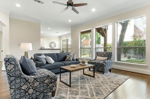 4929 Alcott St, Dallas TX  75206-6607 exterior