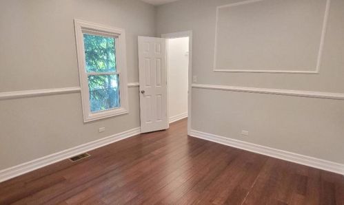 179 North Ave, Elmhurst IL 60126-2558 exterior