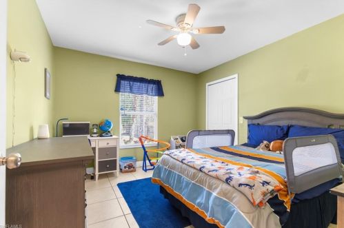 4375 6 Ave, Naples FL 34120-9047 exterior