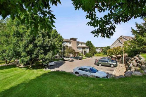 3001 Stratton Way, Madison WI  53719-2593 exterior