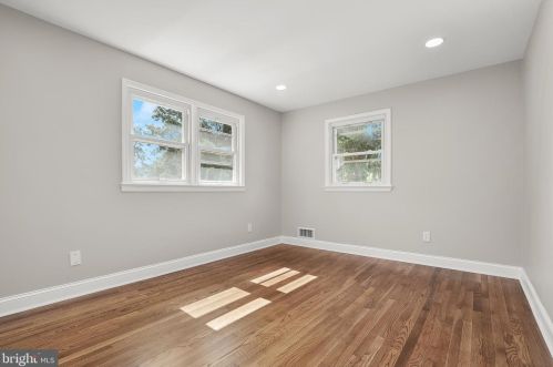 113 Monument St, Rockville MD 20850-2836 exterior