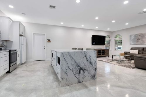 6617 25th Ter, Boca Raton FL  33496-2019 exterior