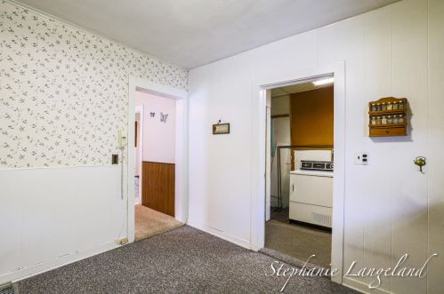 543 Fremont Ave, Grand Rapids MI 49504-5132 exterior