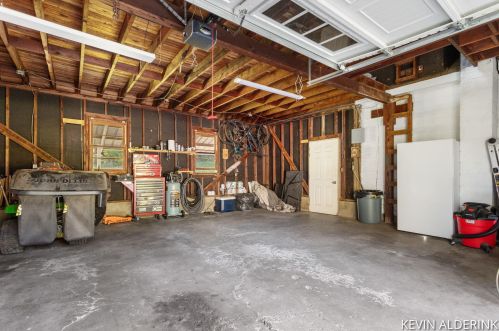 5482 Ravine Rd, Kalamazoo MI 49009-9002 exterior