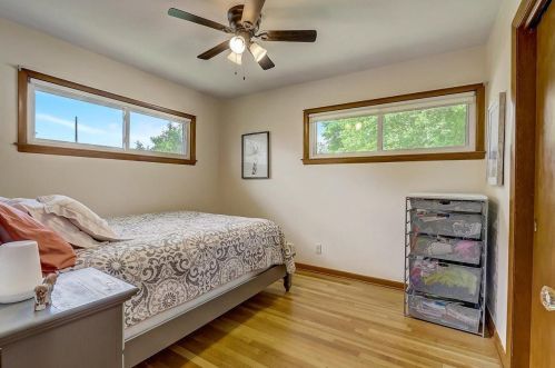 5323 Ohio Ave, Milwaukee WI  53219-4429 exterior