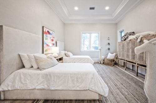 1429 Nighthawk Pt, Naples FL 34105-2789 exterior