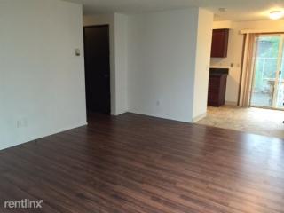 4624 70th Ave, Portland OR  97206-4453 exterior