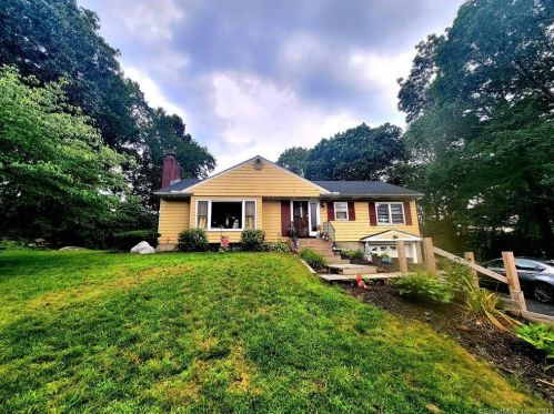 17 Adams Heights Rd, Exeter, CT 06249-1003