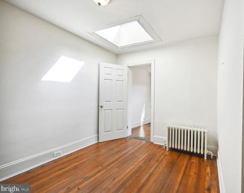 1907 35 Pl, Washington DC 20007-1407 exterior