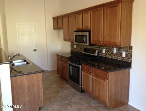 3705 Danielson Way, Chandler AZ  85286-1631 exterior